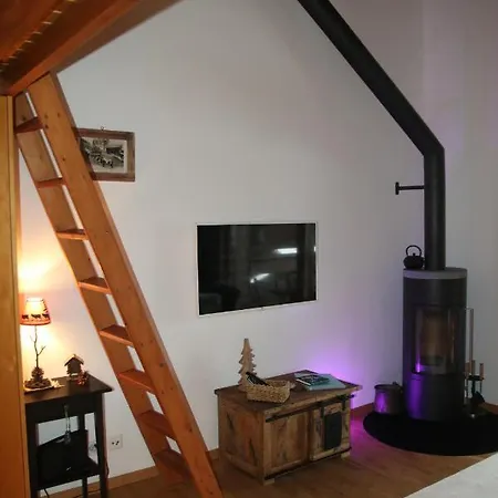 Rodasia Apartament *